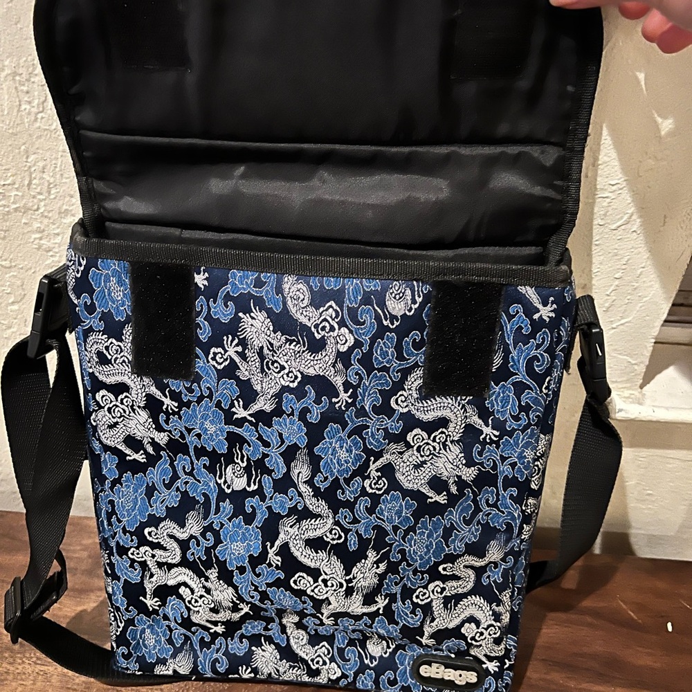 Vintage messenger bag